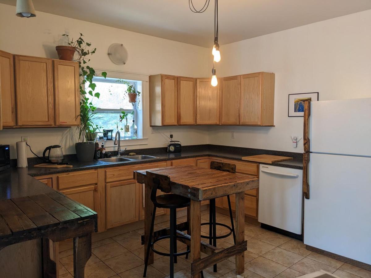 Hotel Pink Flamingo Wolfville Zewnętrze zdjęcie